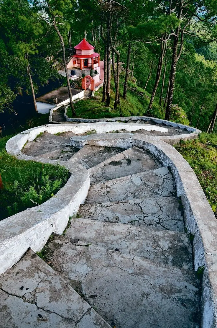 Samarpan retreat at Kasar Devi, Almora
